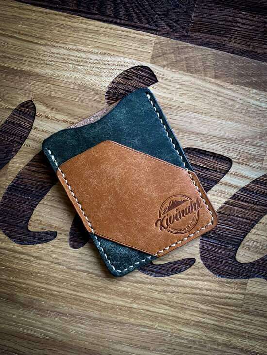 handmade minimalist green and almond brown vegetable tanned leather cardholder